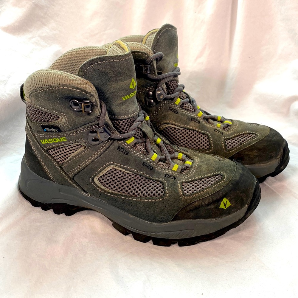 Vasque Breeze II UltraDry Youth Hiking Boot, Boys Size 3